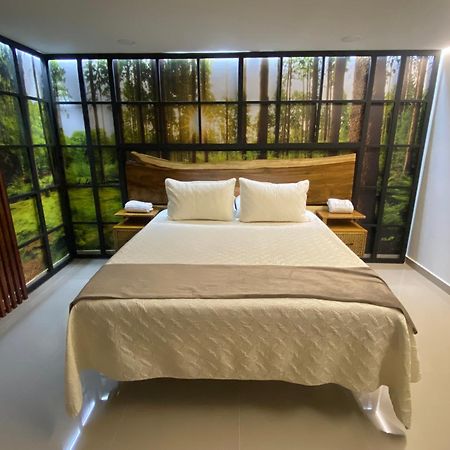 Maidy Luxury Hotel เมเดยิน ภายนอก รูปภาพ