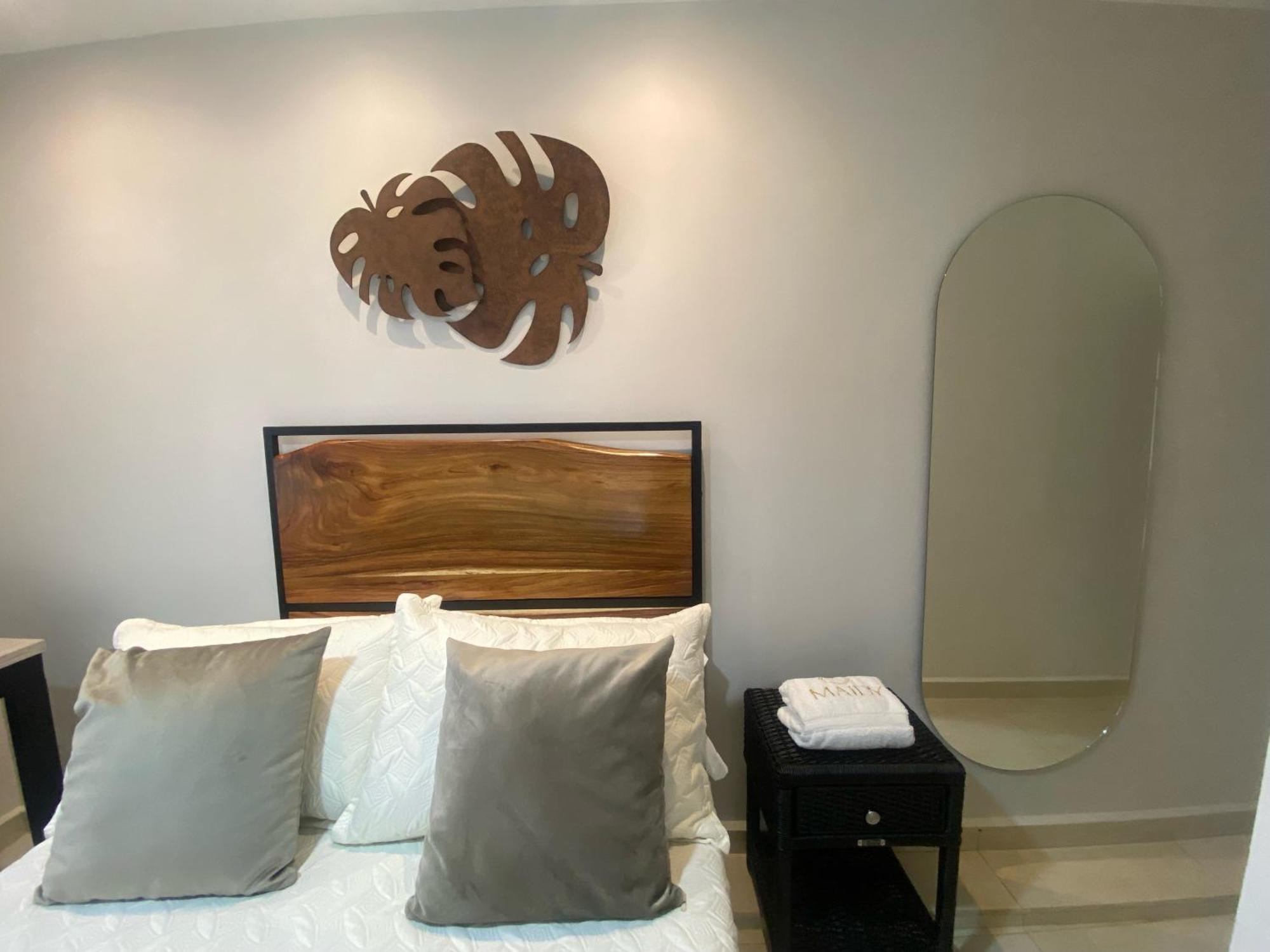 Maidy Luxury Hotel เมเดยิน ภายนอก รูปภาพ