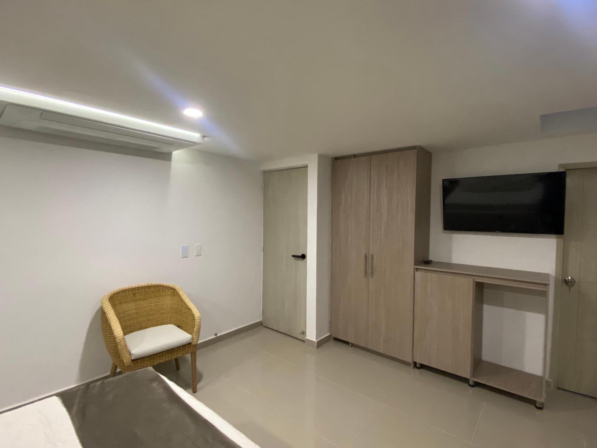 Maidy Luxury Hotel เมเดยิน ภายนอก รูปภาพ