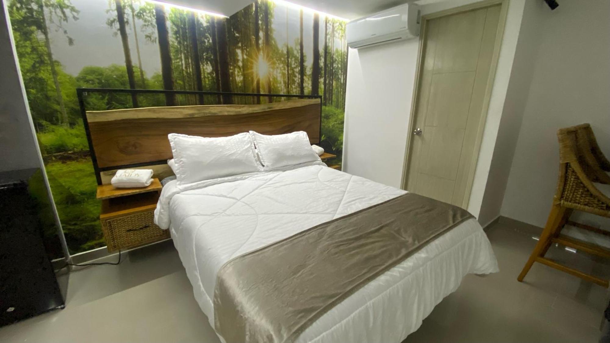 Maidy Luxury Hotel เมเดยิน ภายนอก รูปภาพ