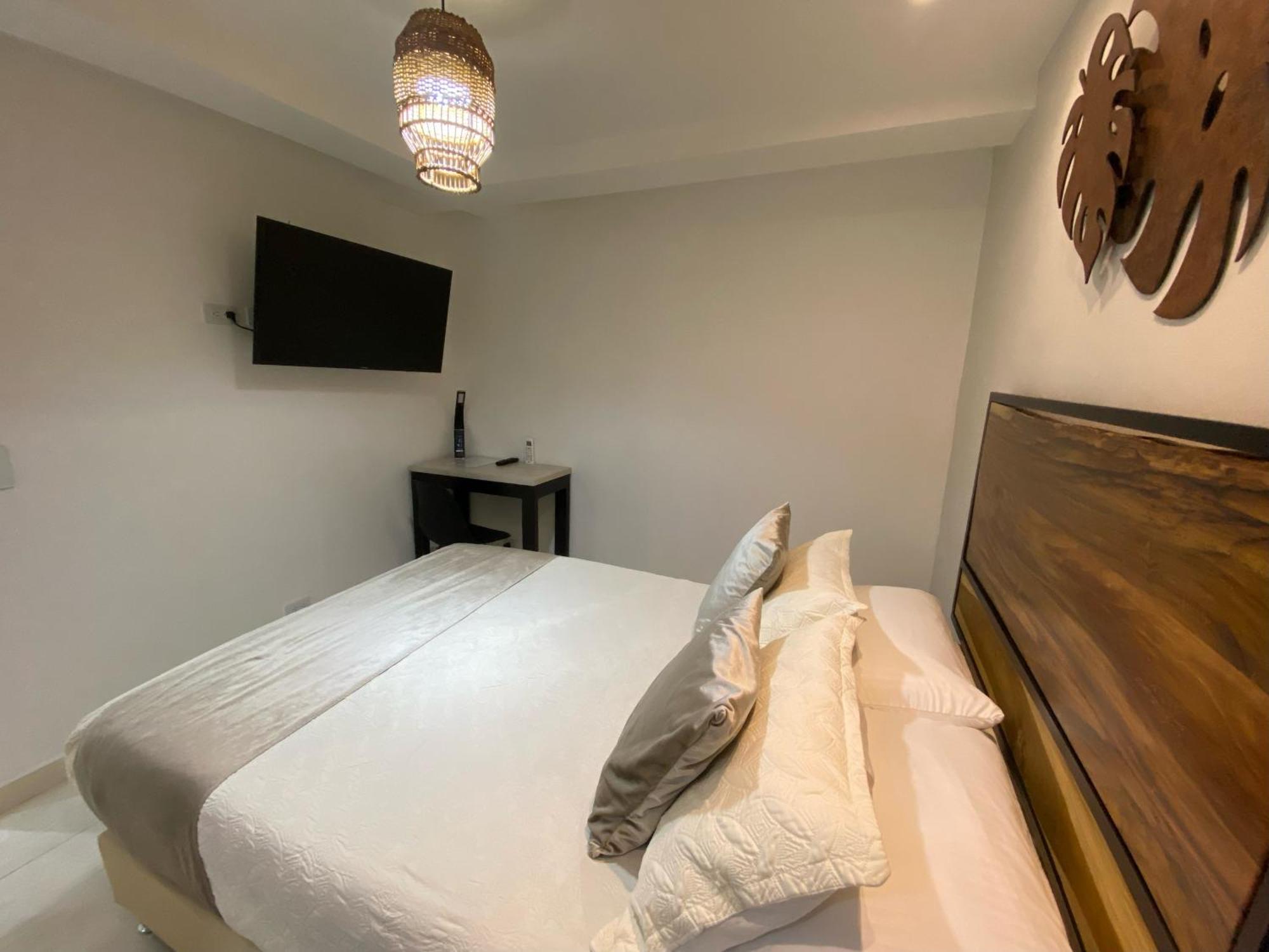 Maidy Luxury Hotel เมเดยิน ภายนอก รูปภาพ