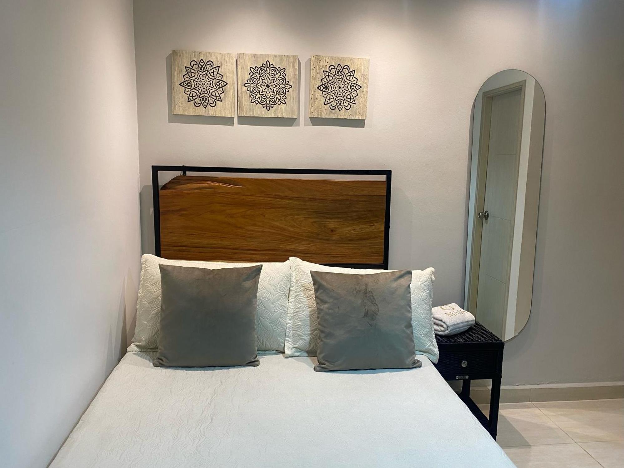 Maidy Luxury Hotel เมเดยิน ภายนอก รูปภาพ
